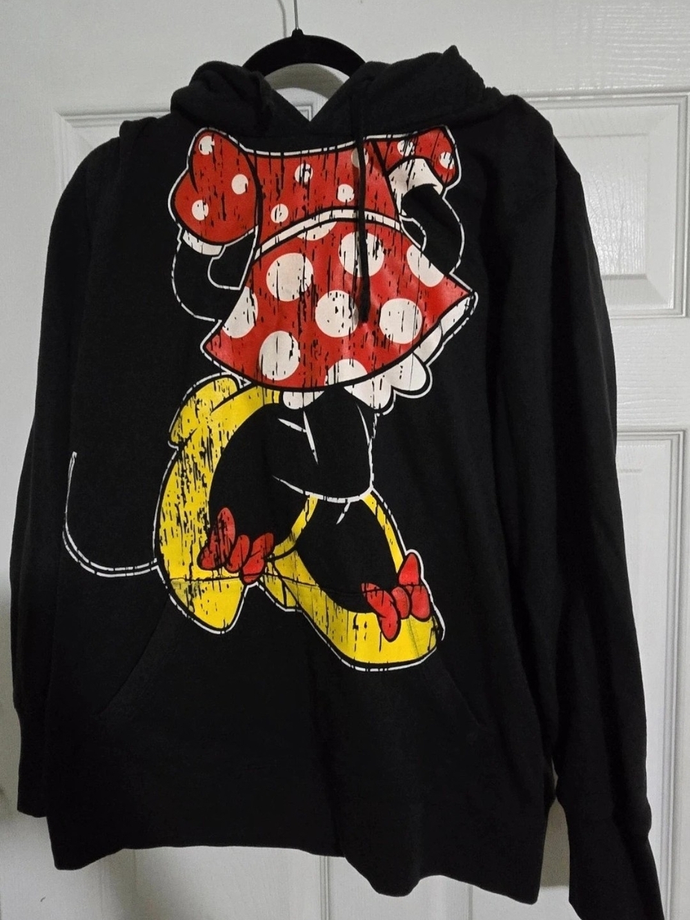 Men Sweater Subcategory Identification - Picture 1 of 4